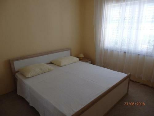 Hostal Apts And Rooms Antony-free Grill