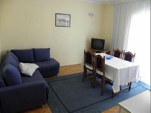 Hostal Apts And Rooms Antony-free Grill