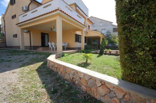 Apartments Snjezana