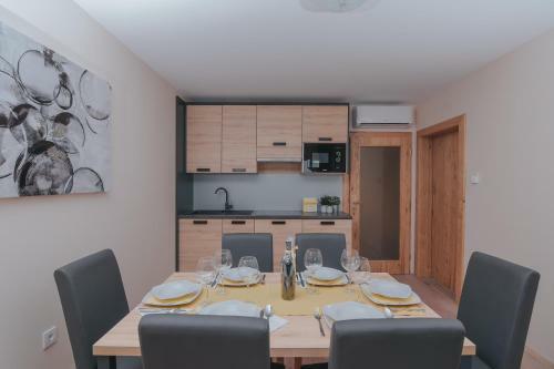Pool Apartments Tolo