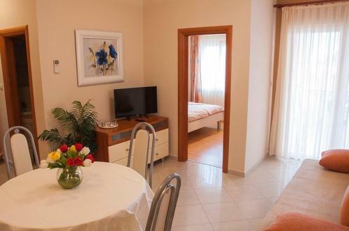 Apartments Karolinas - Parking