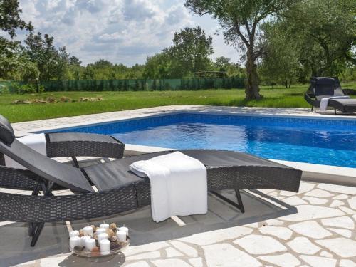 Charming Apartment Near Nova Vas Alm With Terrace