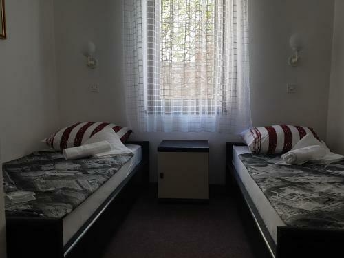 Apartment Mirna