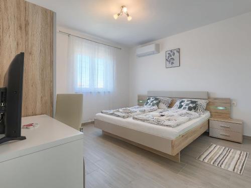 Holiday Home Villa Zirdum