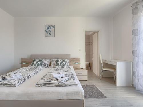 Holiday Home Villa Zirdum