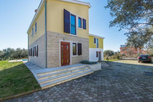 Apartamento Holiday Home Rosie