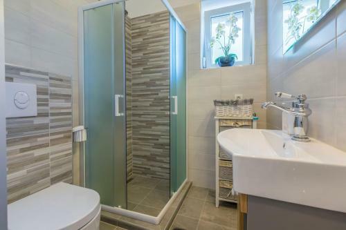 Hostal Rooms Nevenka 2