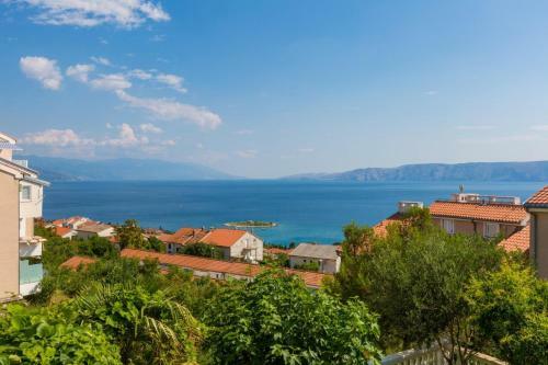 Apartamentos Abert Susi