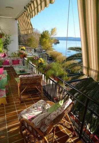 Apartment Nasta - 10m From Beach