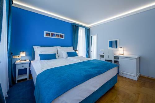 Hotel Domino