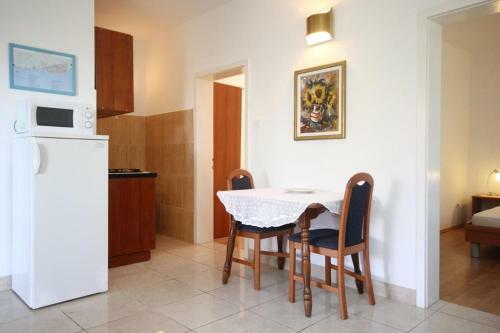 Apartments Tonka - 150m From Sea