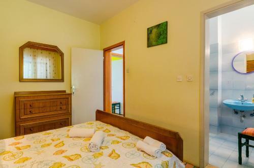 Beachfront Apartments Vuleti? - Orebi?