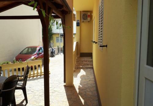 Apartment Amar - 100m From Beach