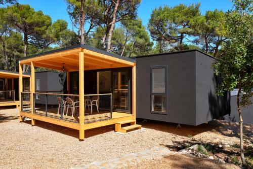 Pine Beach Pakostane Mobile Homes - All Inclusive Light