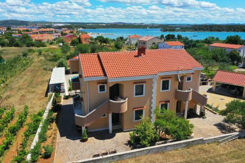 Apartamento House Villa Dada