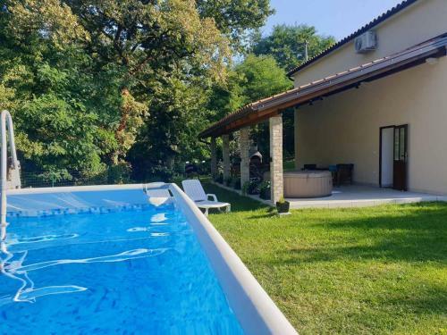 Holiday House Nono With Whirlpool