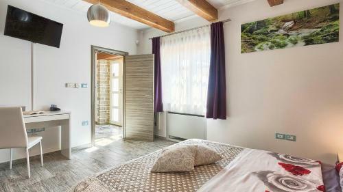 Hostal Beautiful Istrian Villa Patrick With A Pool