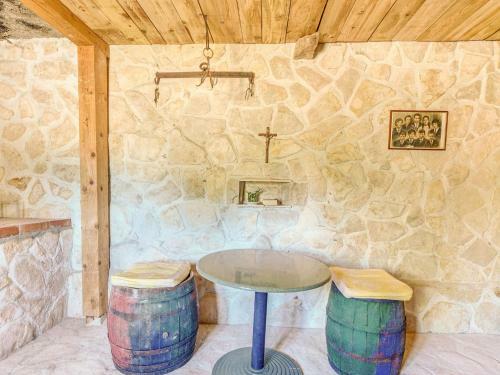 Simplistic Chalet In Poli?nik With Barbecue