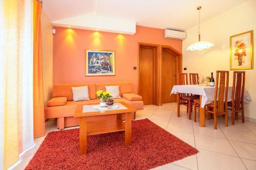 Hostal Vila Klara 1