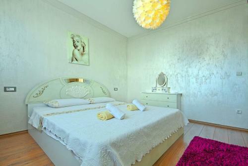 Apartamento Viki, Sani, Stiven, Evan, Teo
