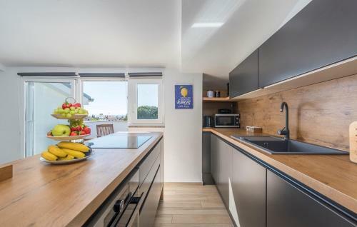 Apartment Ana With Roof Terrace
