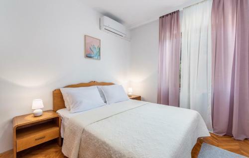 Hostal Apartment Complex Silvana