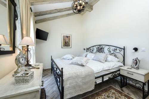New Villa Mek