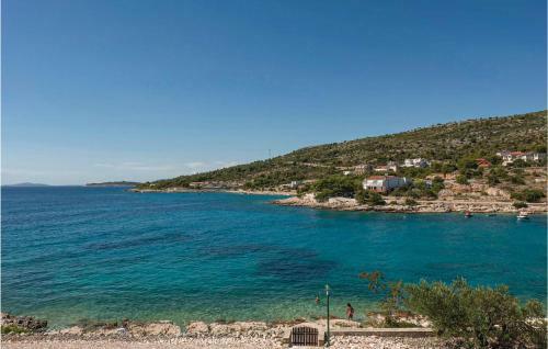 Amazing Apartment In Primosten W/ 3 Bedrooms