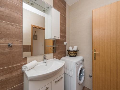 Apartment Mirjana