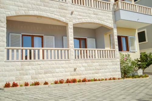 Apartments Turi?