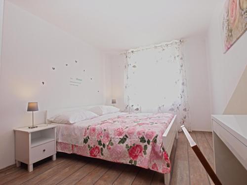 Apartment Branka 1592