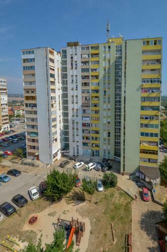 Nicely Decorated Apartment Bela - Relaxing View