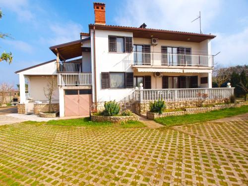 Apartment Mirjana 1556