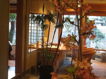 Historical Ryokan Hostel K's House Ito Onsen