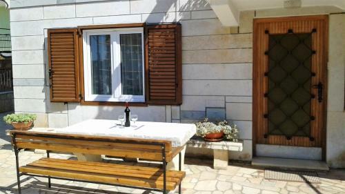 Affordable Apartment Avelina With Grill