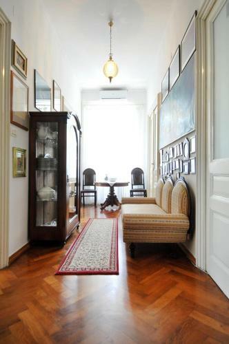 Amphiteater Art Apartman