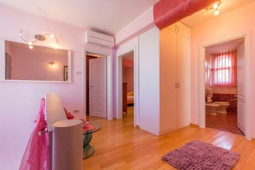 Apartment A&s With Sea View