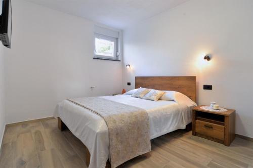 Apartment Maja 1843
