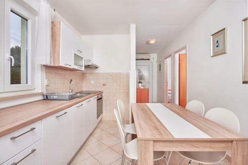 Apartamento House Helena 1968