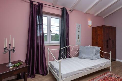 Spacious Holiday House / Pool / Jacuzzi / Playground / 6+2