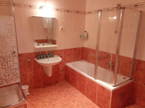 Stari Grad Apartment