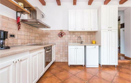 Two-bedroom Holiday Home In Rijeka