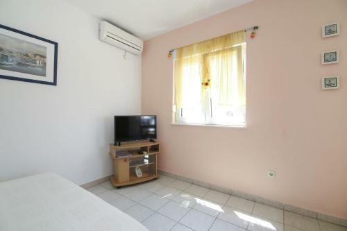 Apartments Tea - 100 M From Sea