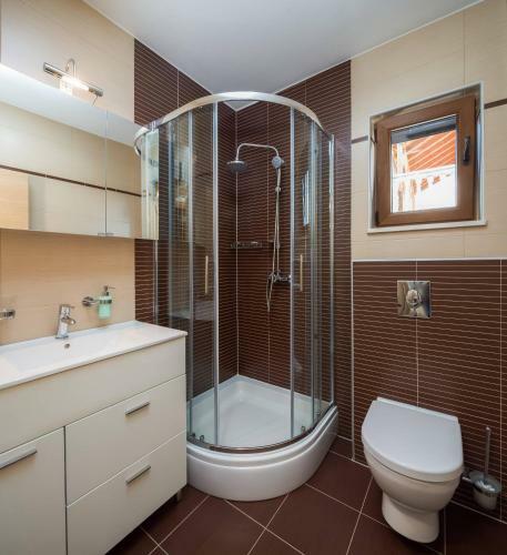 Seafront Luxury Private Villa With Hotel Service