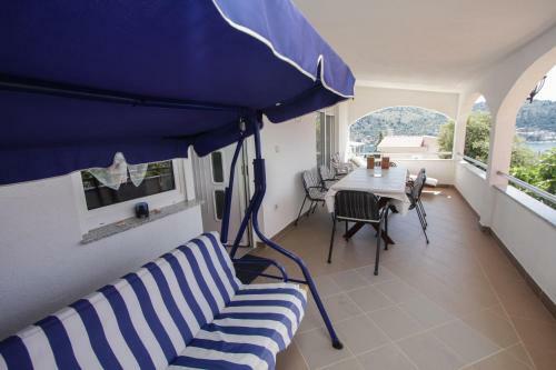 Apartments Novica