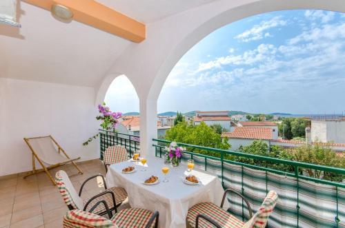 Apartments Ana