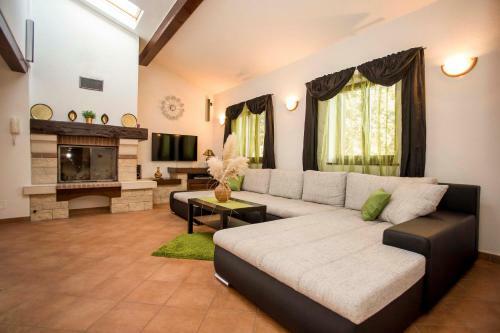 Apartamento Holiday House Alex