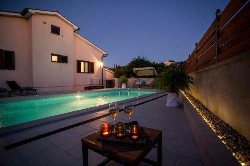 Apartamento Holiday House Alex