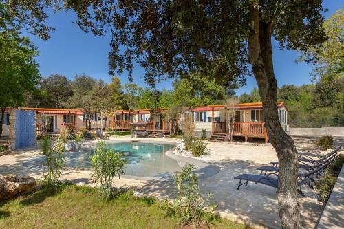 Mobile Homes Camp Green Garden Ve?tar