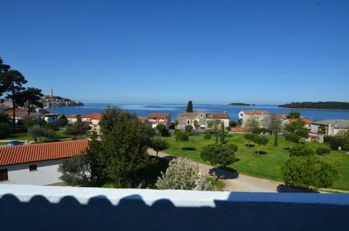 Hostal Sini Apartments